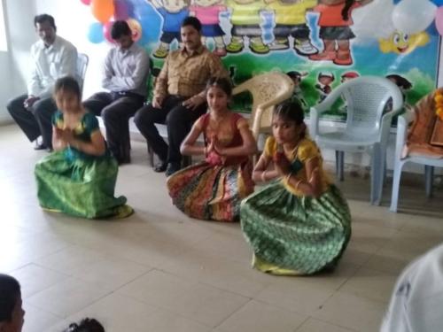 70244972 2866094236756159 4192604962477309952 o